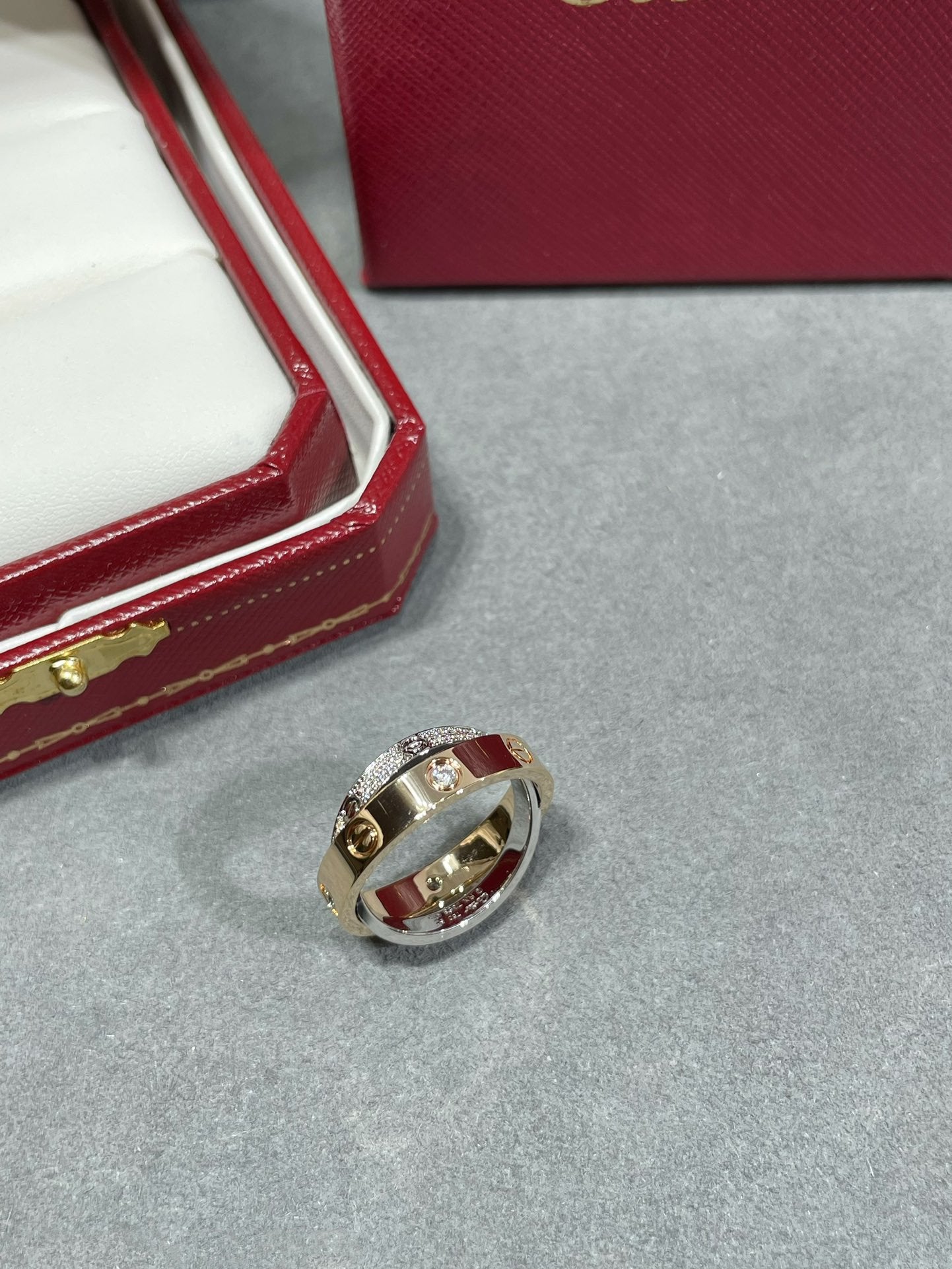 [Olivia JW]LOVE PINK GOLD SILVER DIAMOND DOUBLE RING