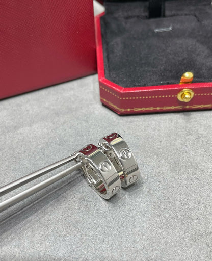 [Olivia JW]LOVE 5.5MM EARRINGS