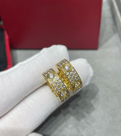 [Olivia JW]LOVE 5.5MM DIAMOND PAVED EARRINGS