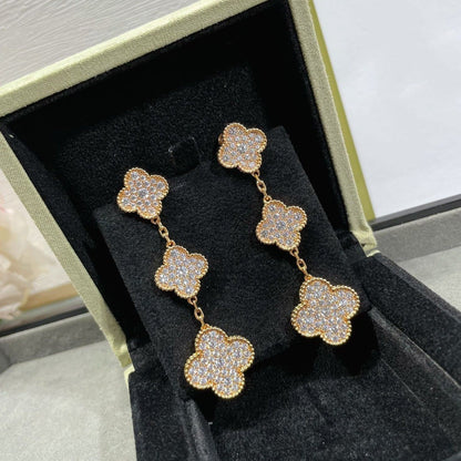 [Olivia JW]CLOVER 3 MOTIFS DIAMOND PAVED ROSE GOLD EARRINGS
