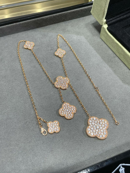 [Olivia JW]CLOVER 6 MOTIF DIAMOND PAVED NECKLACE