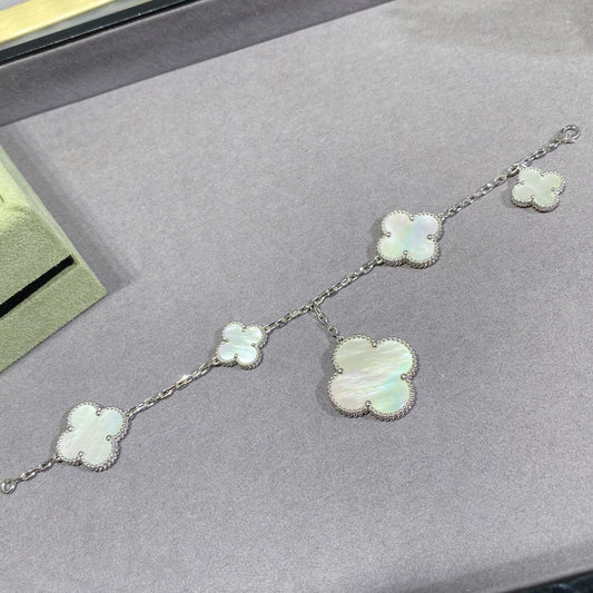[Olivia JW]CLOVER 5 MOTIF WHITE MOP SILVER BRACELET