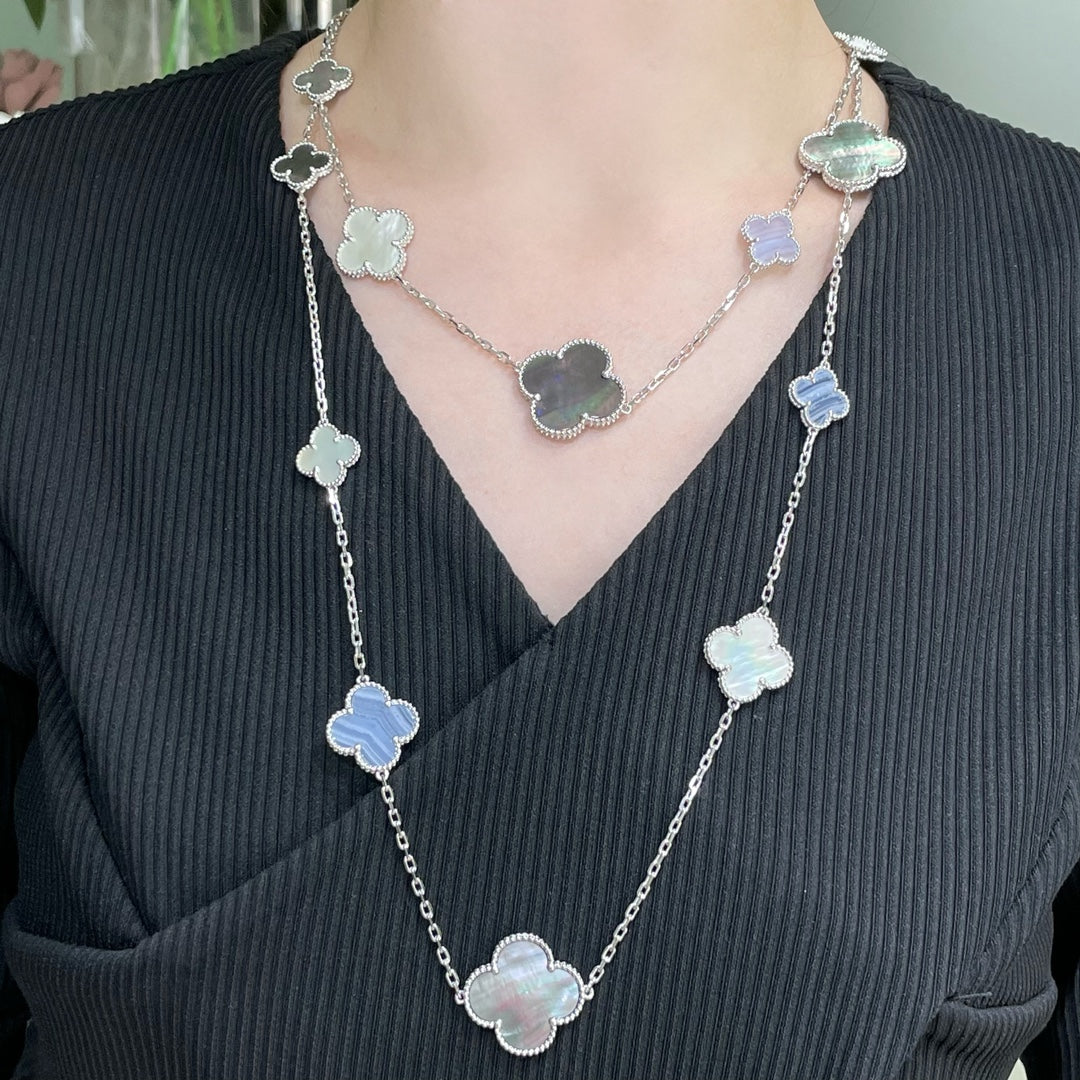 [Olivia JW]CLOVER 16 MOTIF CHALCEDONY MOP SILVER NECKLACE