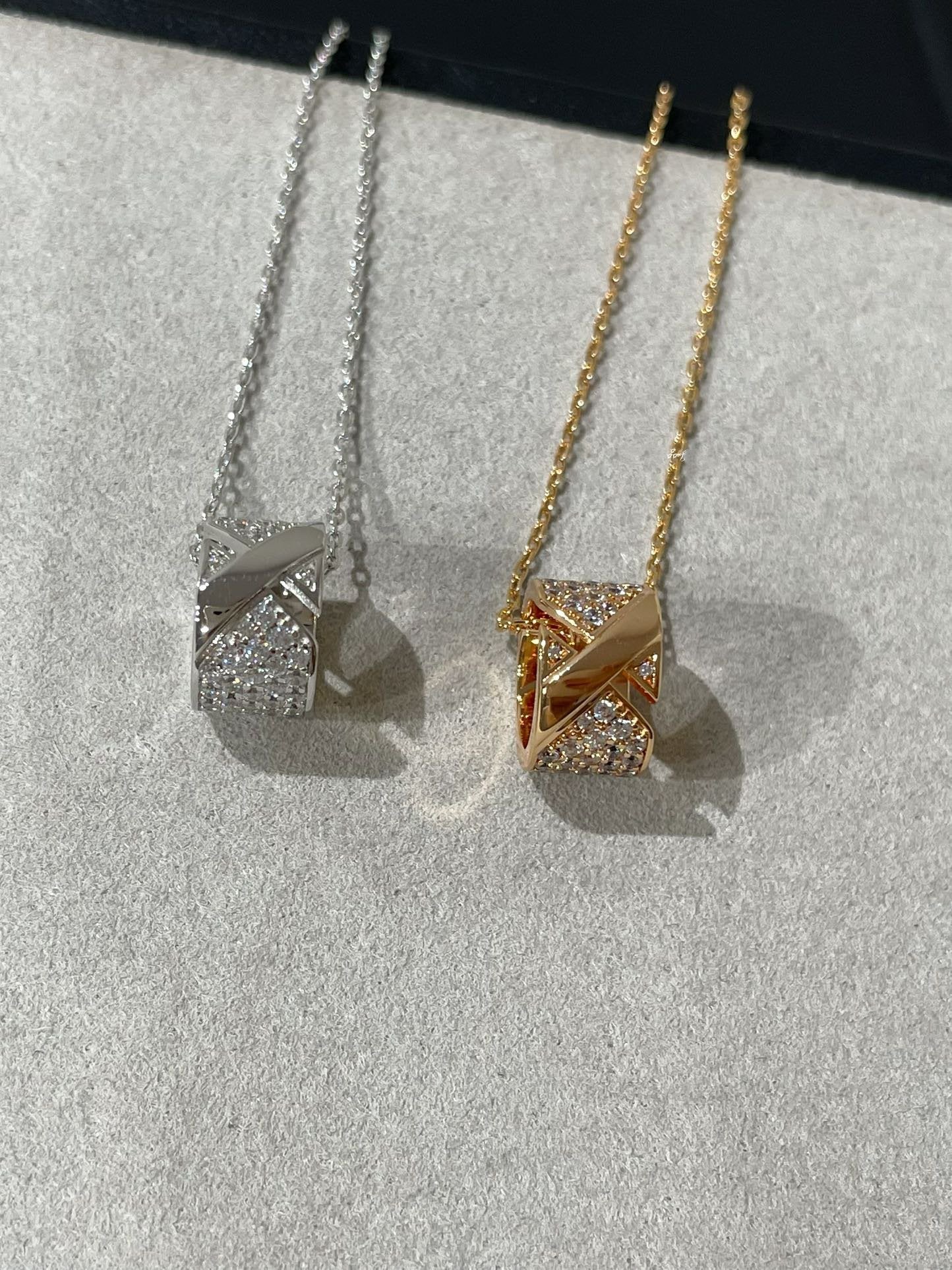 [Olivia JW]LIENS EVIDENCE DIAMOND PAVED NECKLACE