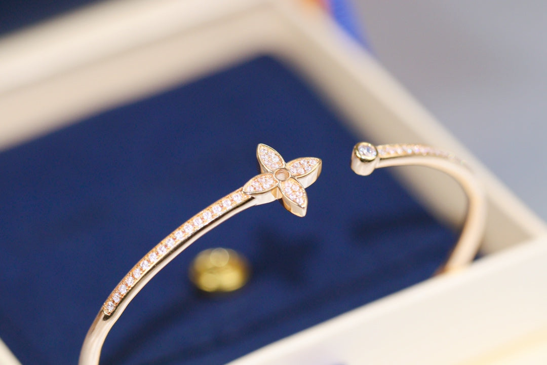 [Olivia JW]IDYLLE PINK GOLD OPEN BRACELET DIAMOND PAVED