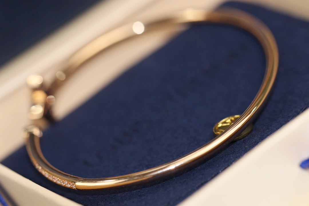 [Olivia JW]IDYLLE PINK GOLD OPEN BRACELET DIAMOND PAVED