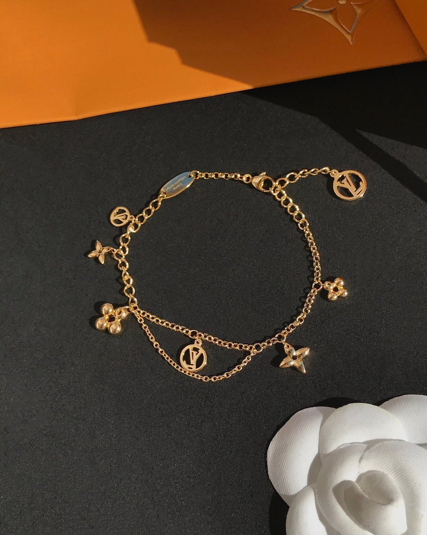 [Olivia JW]BLOOMING PINK GOLD MOP BRACELET