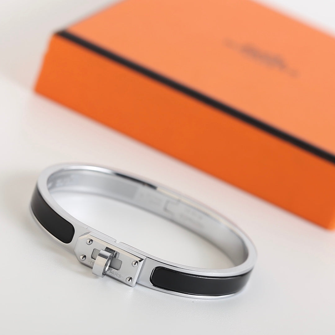 [Olivia JW]HM KELLY BLACK BRACELET