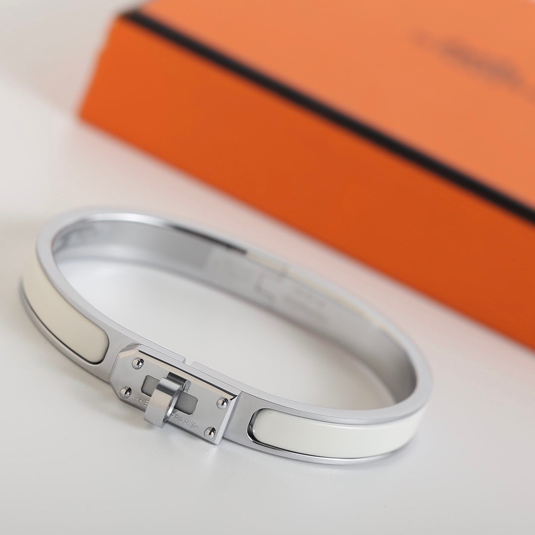 [Olivia JW]HM KELLY WHITE BRACELET