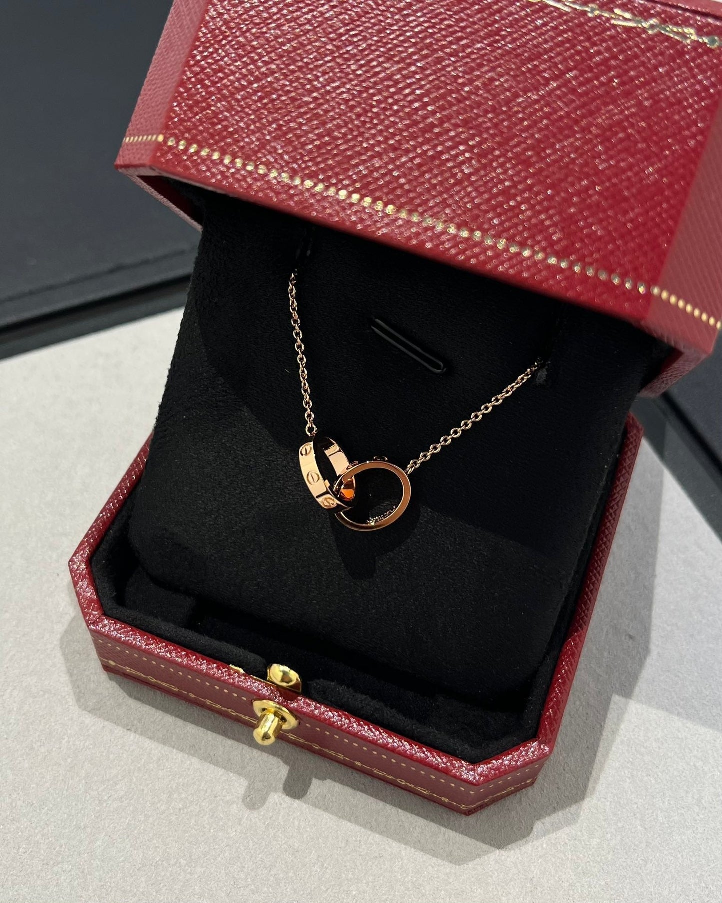 [Olivia JW]LOVE NECKLACE DOUBLE RING PINK GOLD