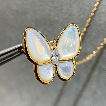 [Olivia JW]BUTTERFLY MOP DIAMOND NECKLACE