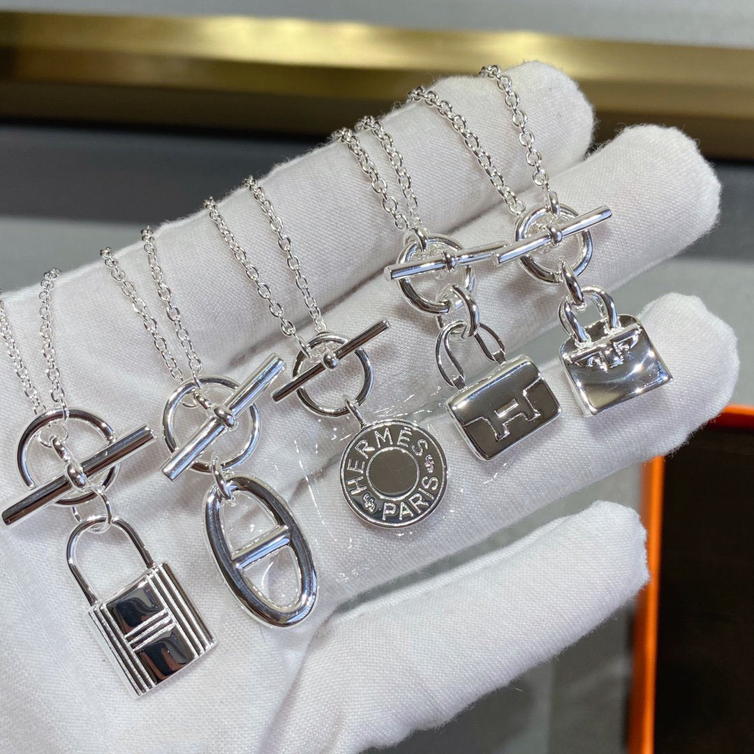 [Olivia JW]CONSTANCE PEDANT SILVER NECKLACE