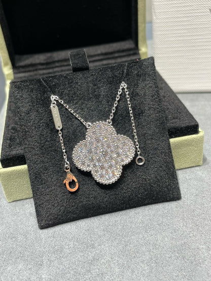[Olivia JW]CLOVER 25MM LARGE PENDANT DIAMOND PAVED SILVER NECKLACE