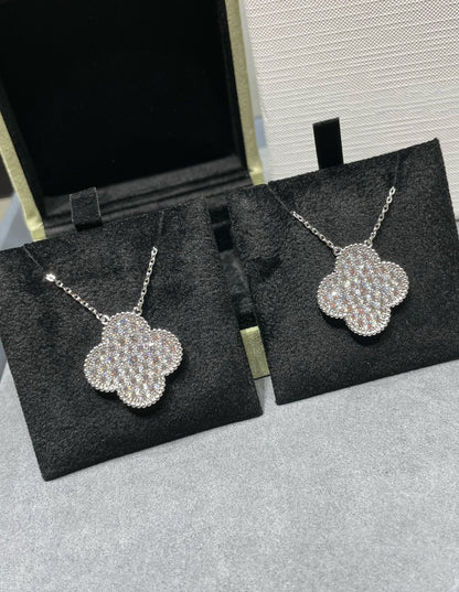 [Olivia JW]CLOVER 25MM LARGE PENDANT DIAMOND PAVED SILVER NECKLACE