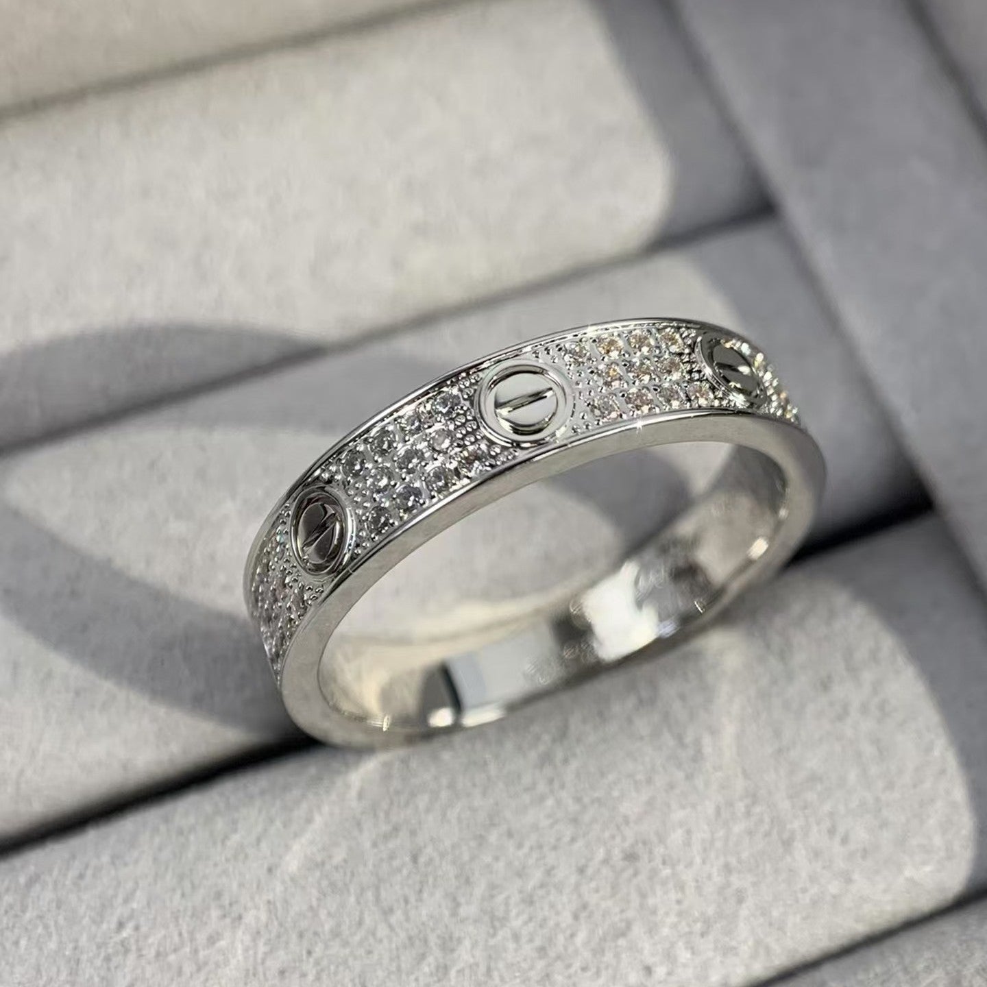 [Olivia JW]LOVE RING 3.6MM DIAMOND PAVED