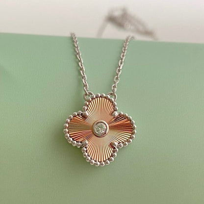 [Olivia JW]CLOVER 15MM DIAMOND LASER NECKLACE- CHRISTMAS 2024 SPECIAL EDITION