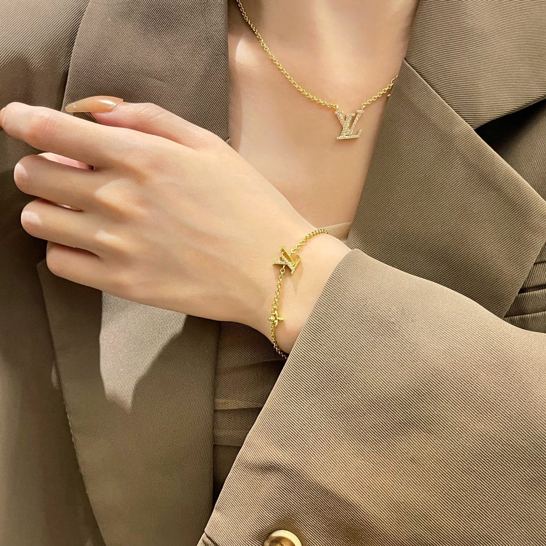 [Olivia JW]LOGO STAR MOTIF GOLD BRACELET