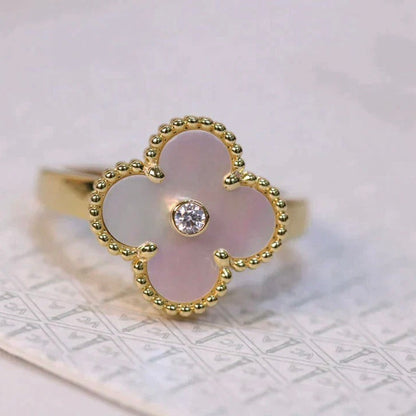 [Olivia JW]CLOVER PINK MOP RING GOLD DIAMOND