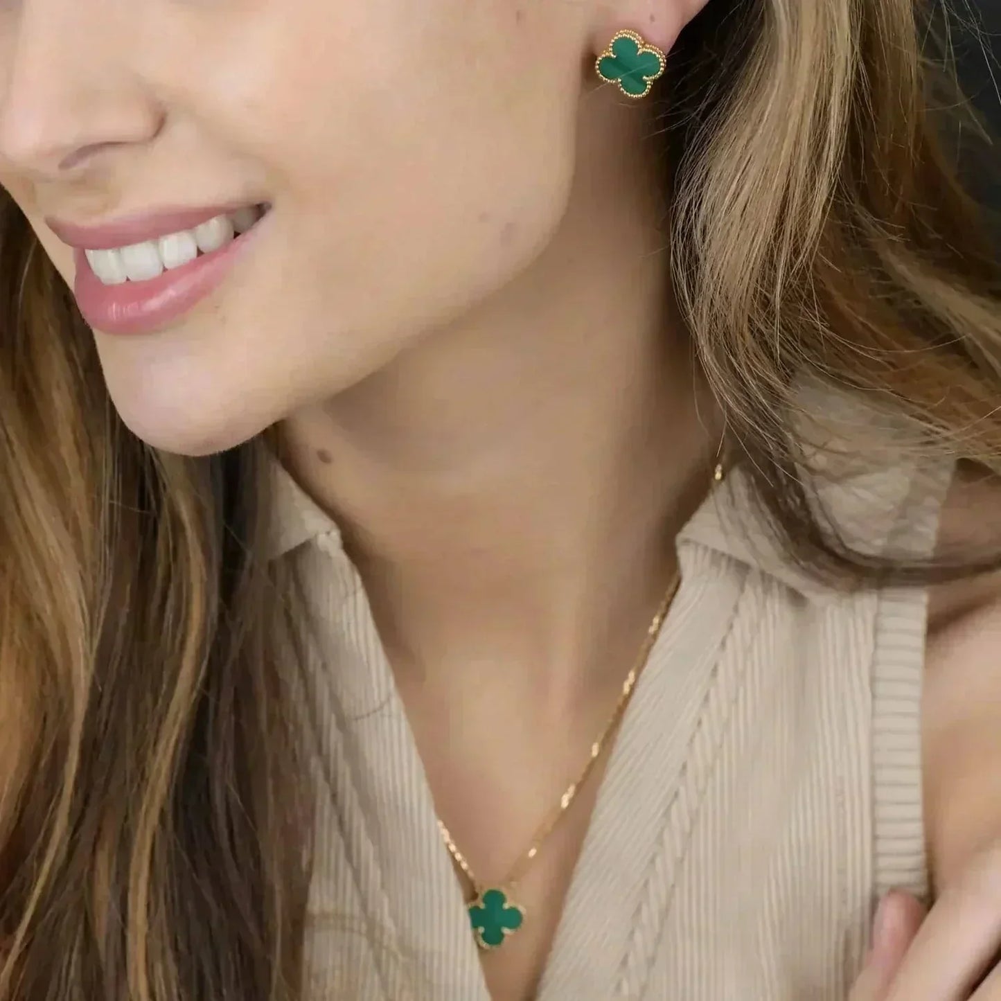 [Olivia JW]CLOVER MINI 9.5MM MALACHITE  EARRINGS