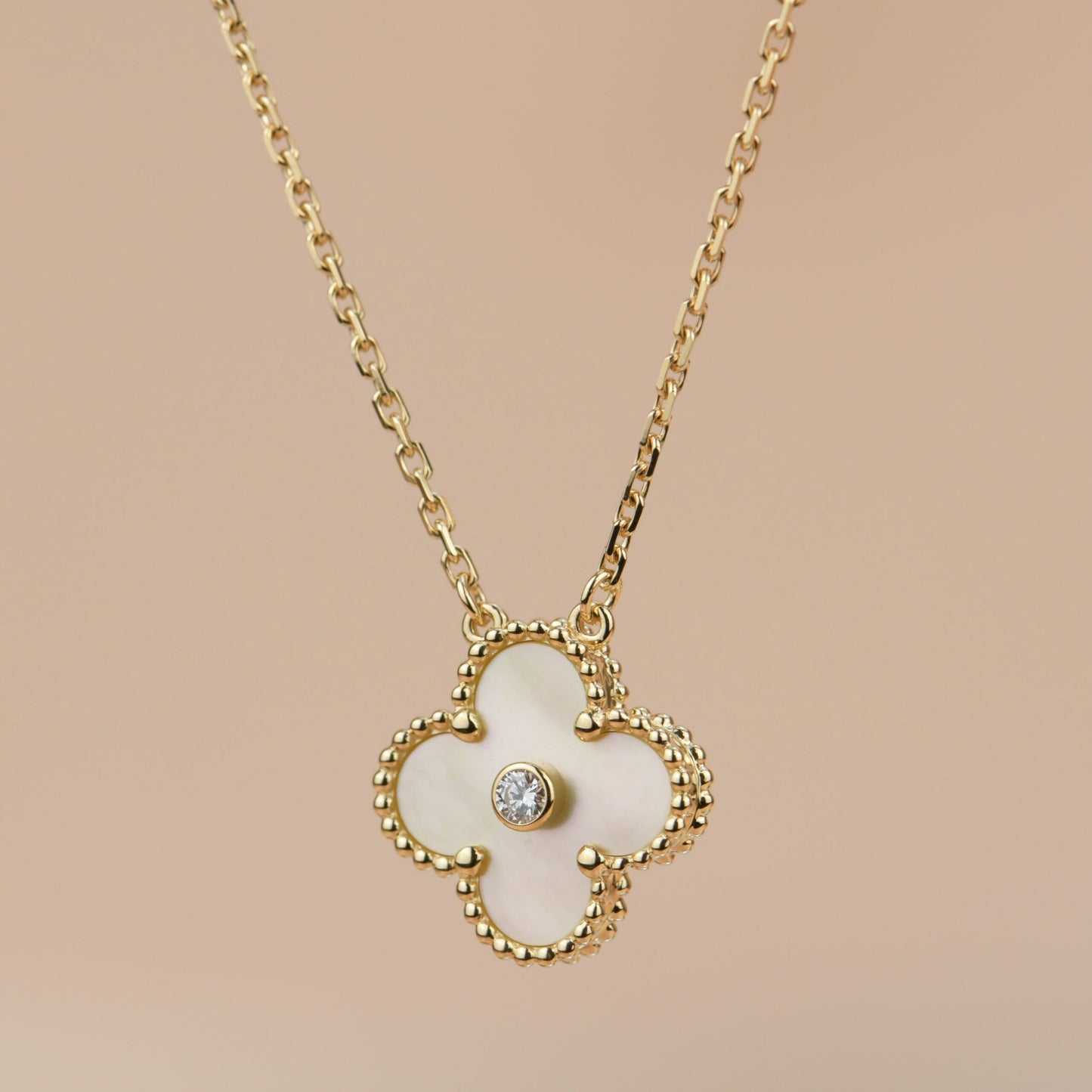 [Olivia JW]CLOVER 15MM DIAMOND GOLD MOTHER OF PEARL NECKLACE