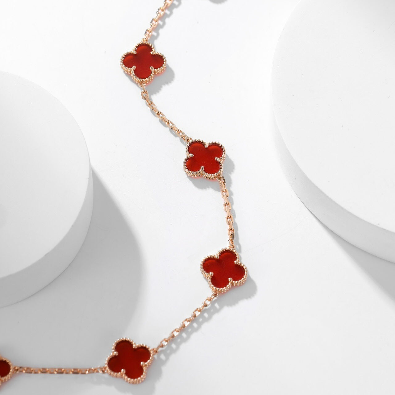 [Olivia JW]CLOVER 10 MOTIFS CARNELIAN NECKLACE