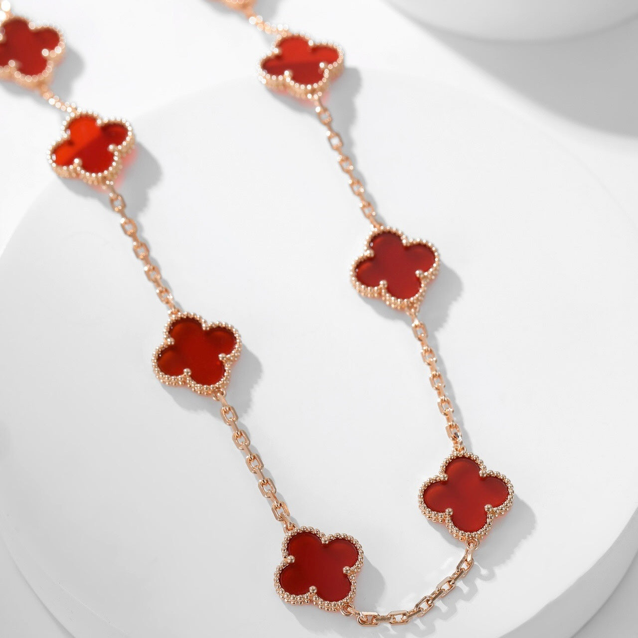 [Olivia JW]CLOVER 10 MOTIFS CARNELIAN NECKLACE
