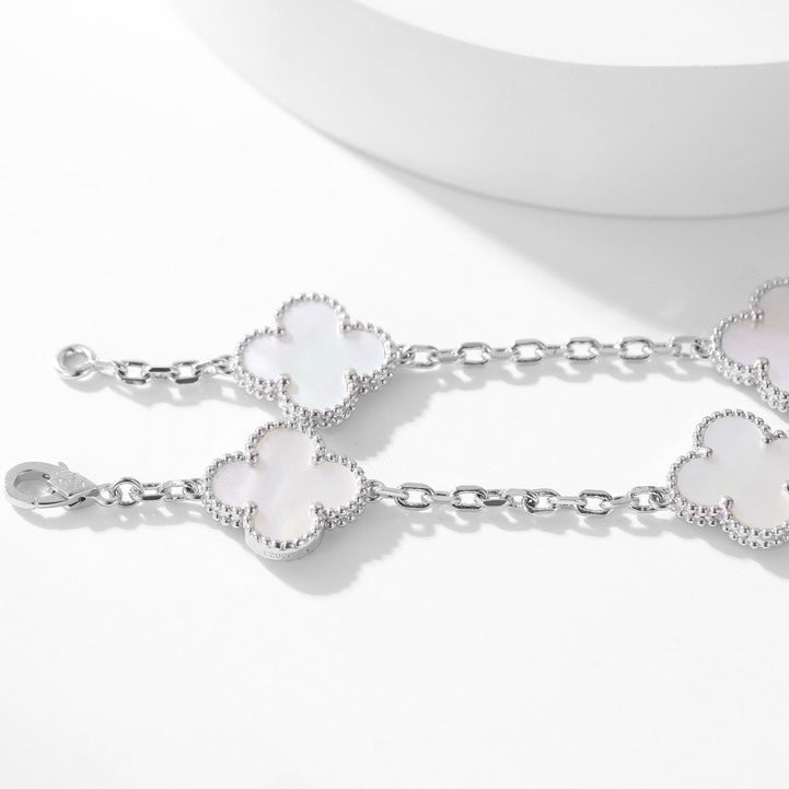 [Olivia JW]CLOVER 10 MOTIFS WHITE MOTHER OF PEARL NECKLACE