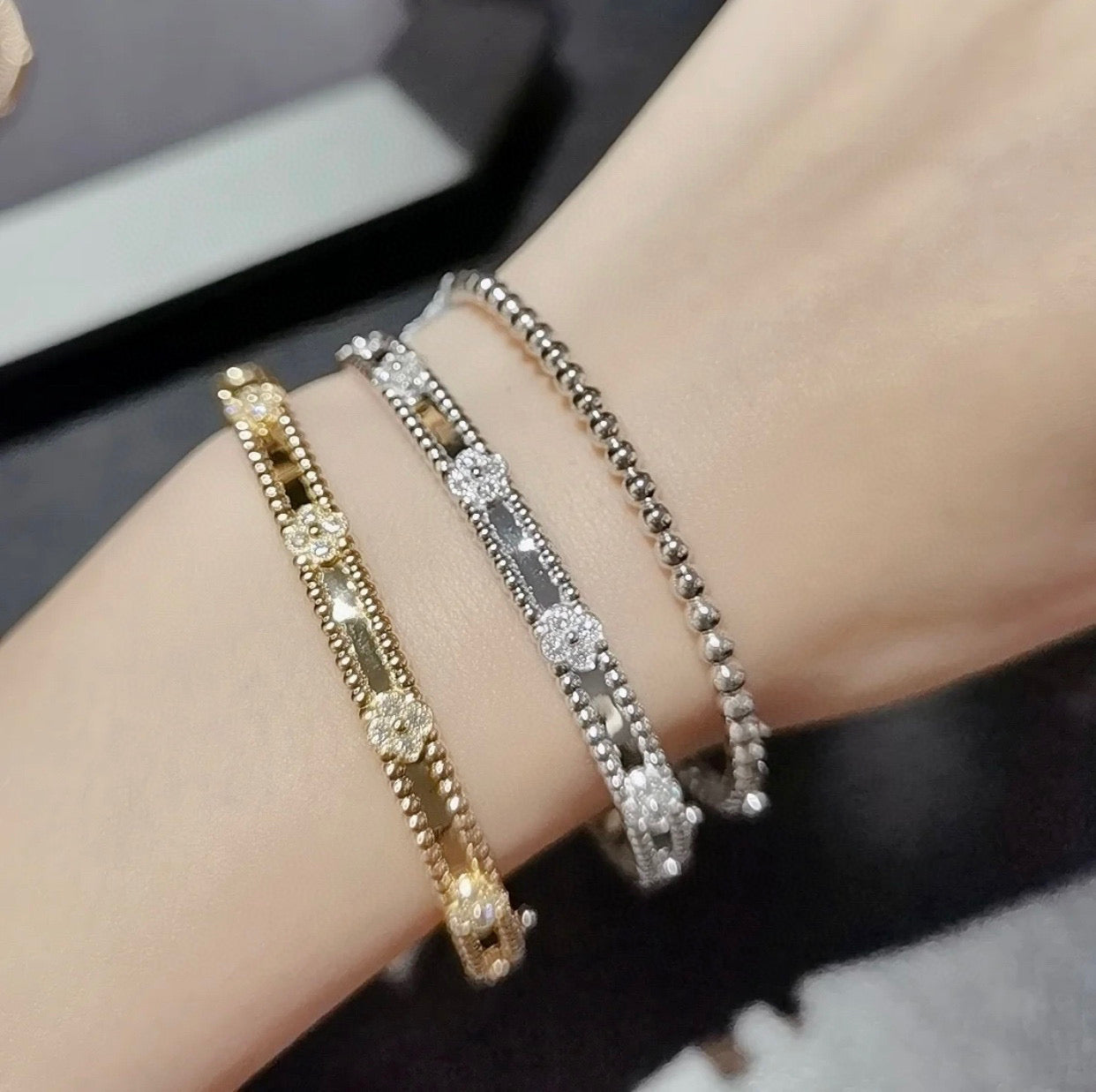 [Olivia JW]CLOVER BRACELET 4MM DIAMONDS