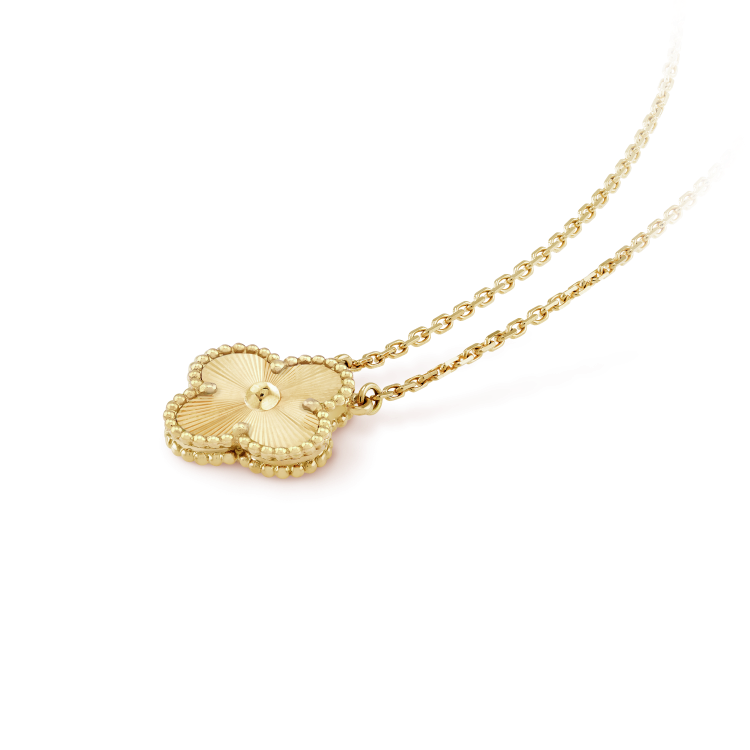 [Olivia JW]CLOVER 15MM LASER NECKLACE