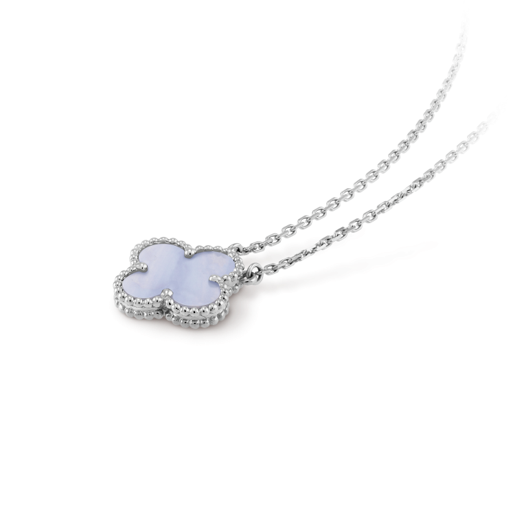[Olivia JW]CLOVER 15MM BLUE CHALCEDONY NECKLACE SILVER