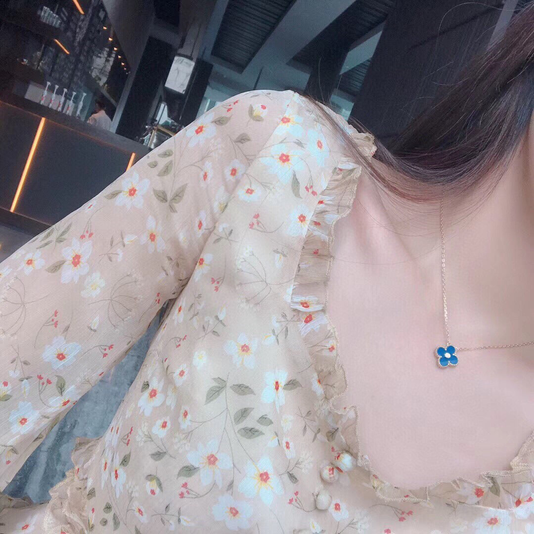 [Olivia JW]CLOVER 15MM DIAMOND AND BLUE AGATE NECKLACE