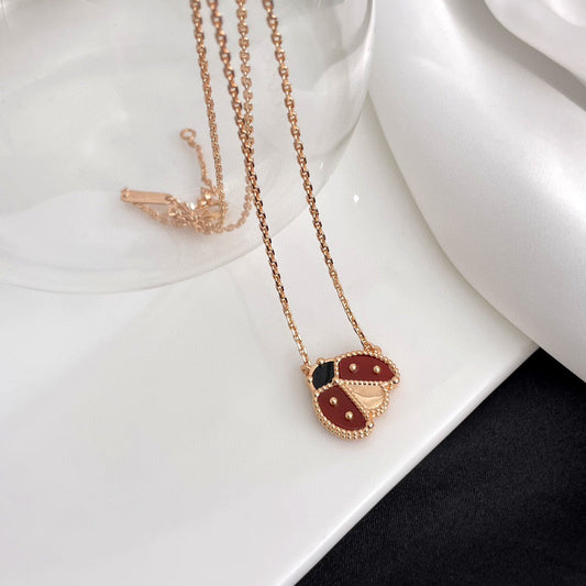 [Olivia JW]LUCKY  CARNELIANS LADYBUG NECKLACE