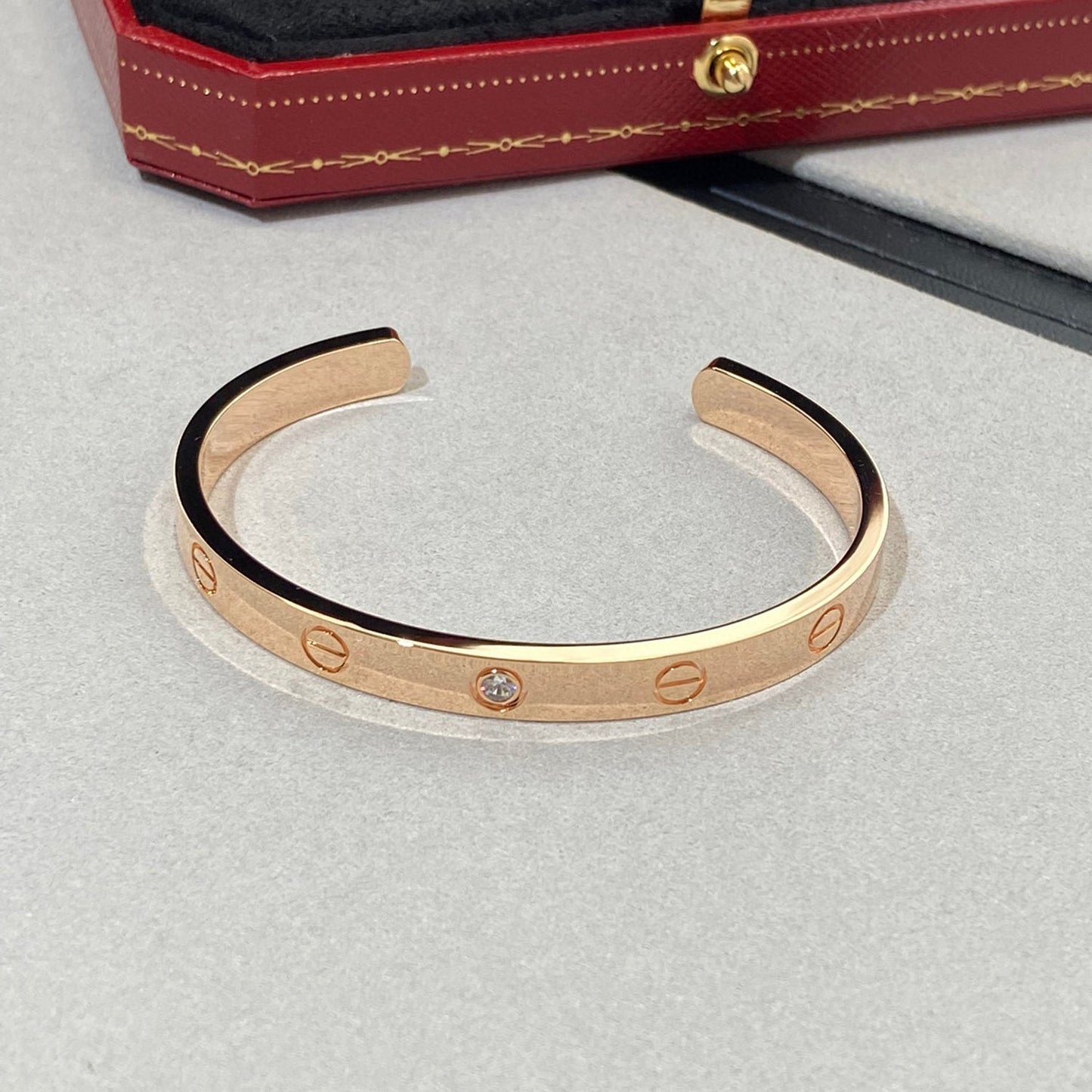 [Olivia JW]LOVE BRACELET 6.1MM 1 DIAMOND OPEN CUFF