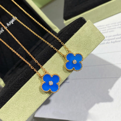 [Olivia JW]CLOVER 15MM DIAMOND AND BLUE AGATE NECKLACE