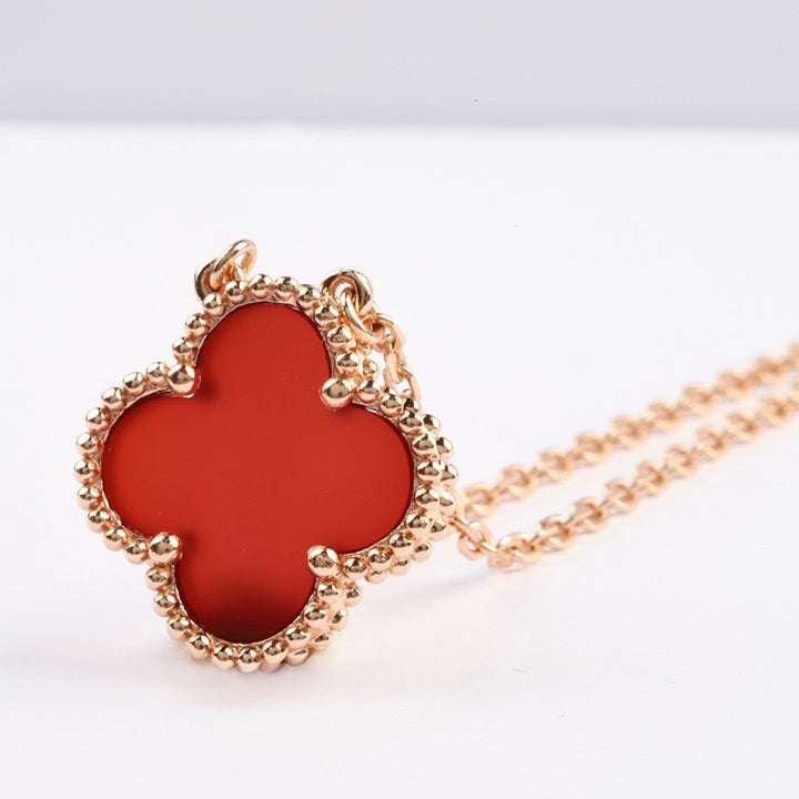 [Olivia JW]CLOVER 15MM CARNELIAN SINGLE FLOWER NECKLACE