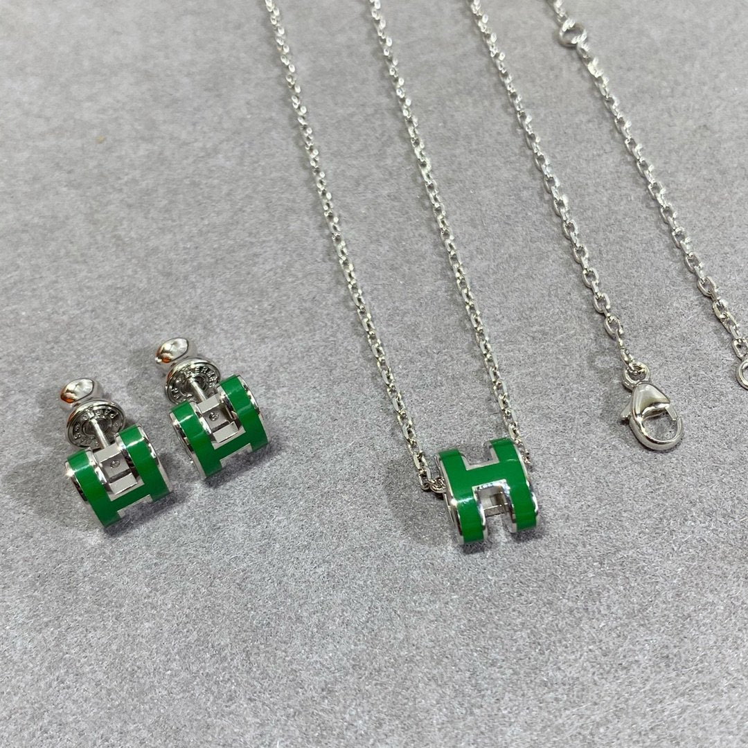 [Olivia JW]POP H GREEN NECKLACE SILVER AND GOLD