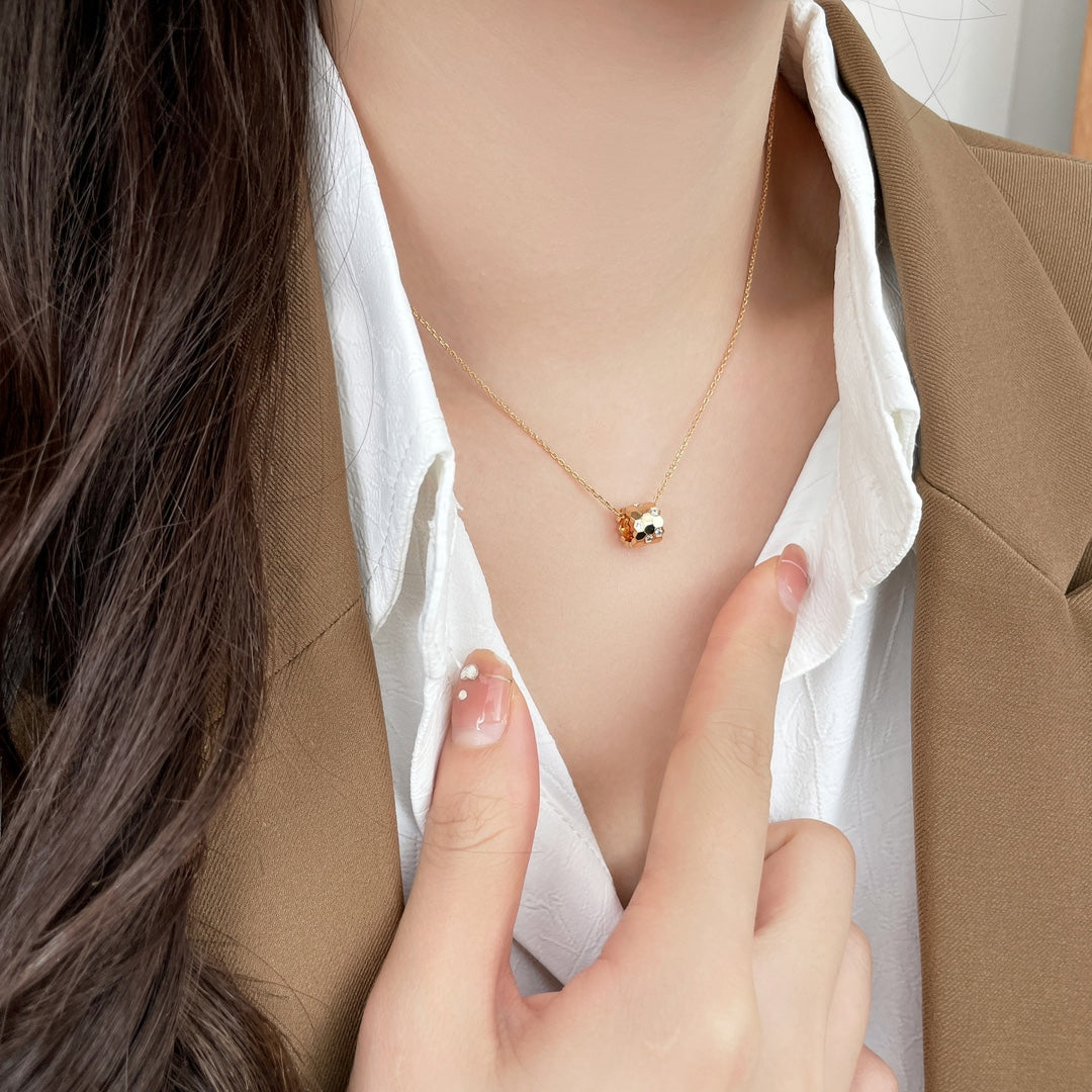 [Olivia JW]BEE MINI PEDANT DIAMOND NECKLACE