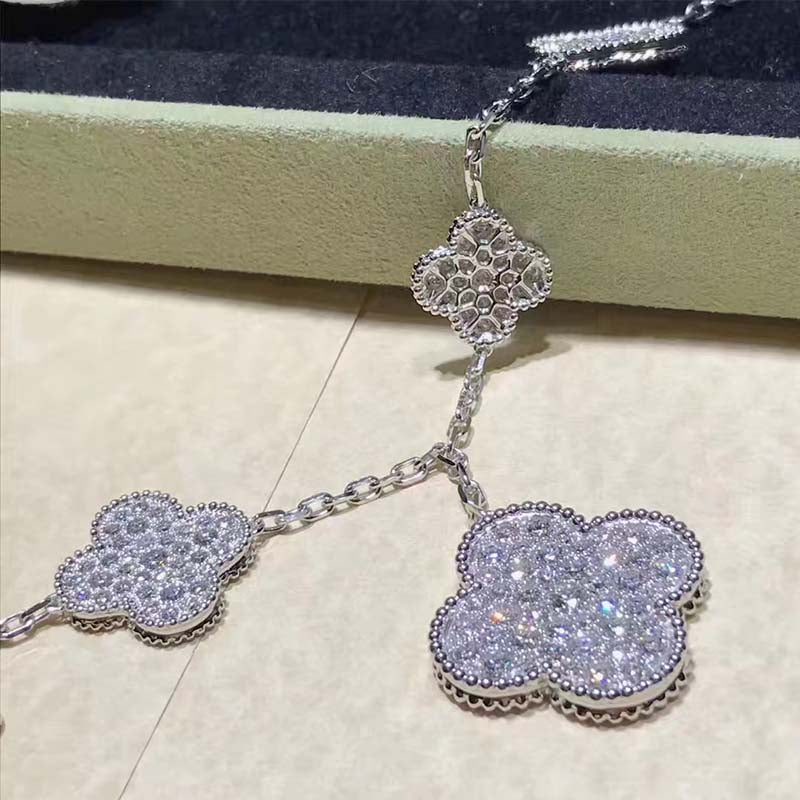 [Olivia JW]CLOVER 6 MOTIFS SILVER DIAMOND BRACELET