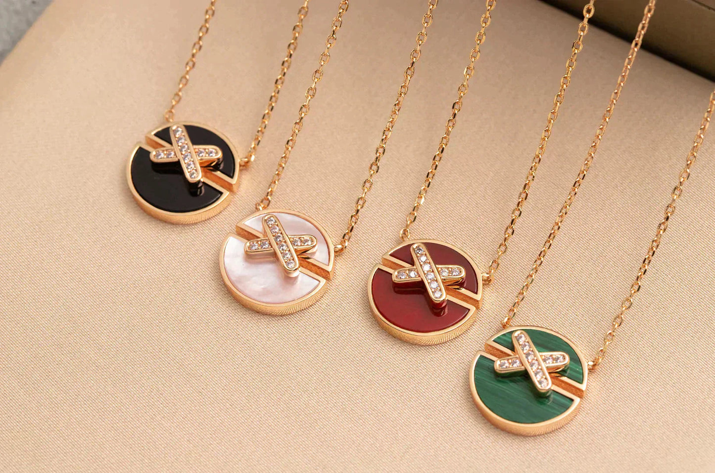 [Olivia JW]JEUX DE ROSE GOLD DIAMOND NECKLACE