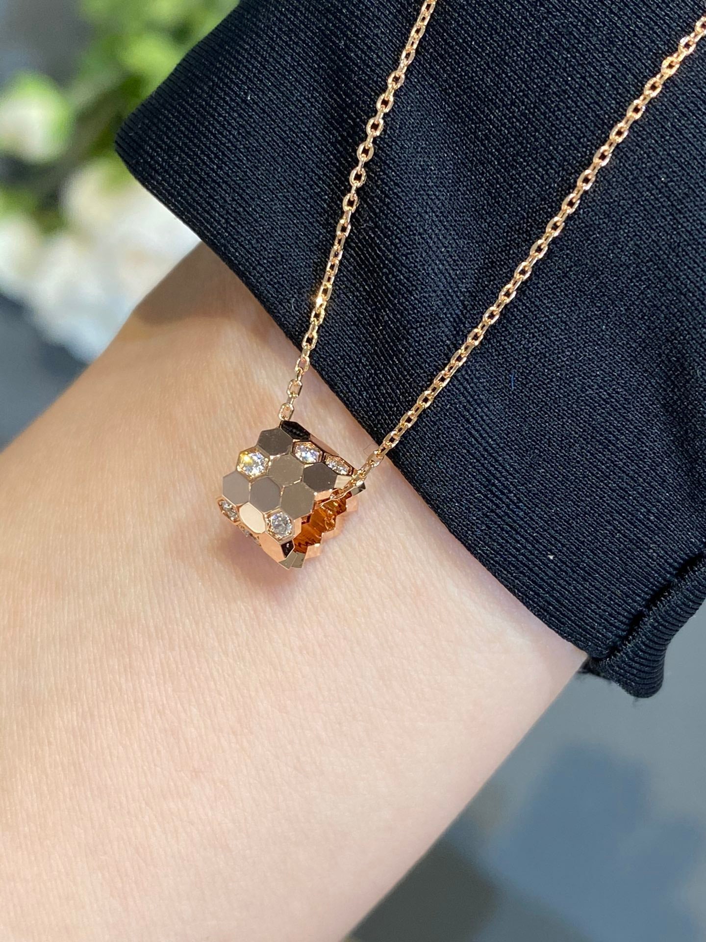 [Olivia JW]BEE LOVE DIAMOND NECKLACE