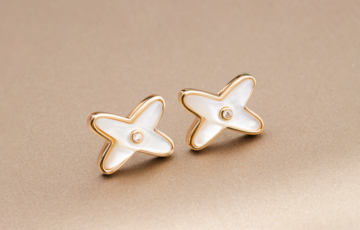 [Olivia JW]JEUX DE WHITE MOP ROSE GOLD DIAMOND EARRINGS
