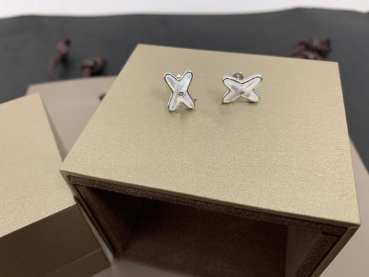 [Olivia JW]JEUX DE WHITE MOP SILVER DIAMOND EARRINGS