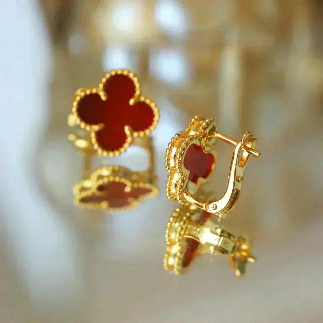 [Olivia JW]CLOVER MEDIUM 1 MOTIFS CARNELIAN  EARRINGS