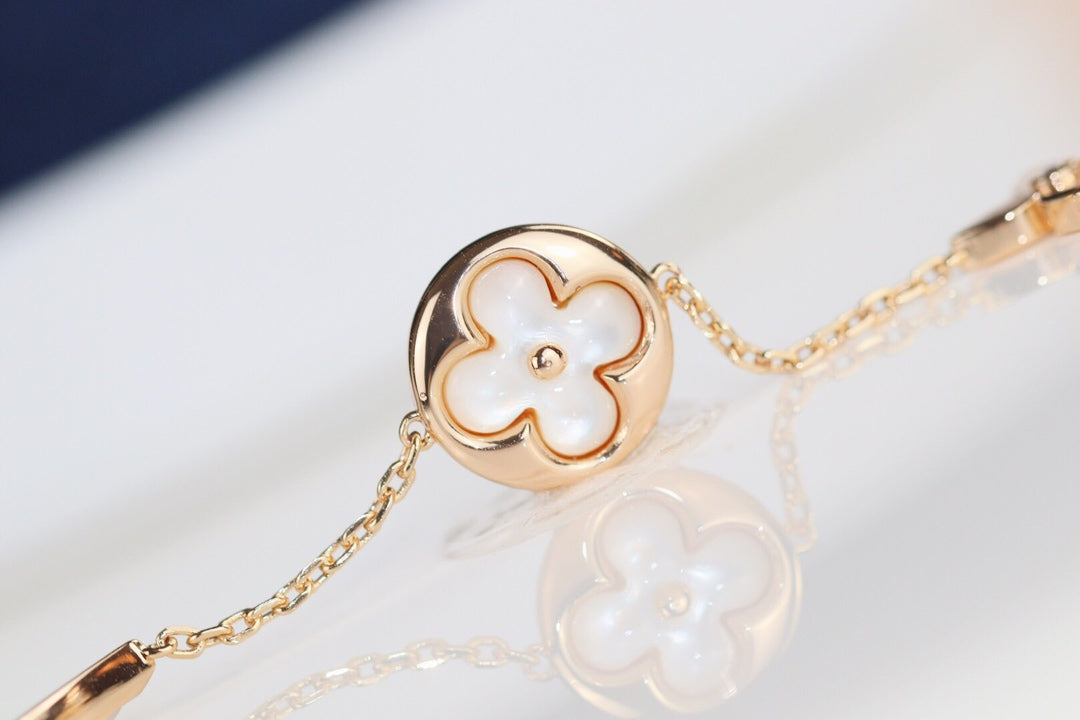 [Olivia JW]LEAF CLOVER BRACELET