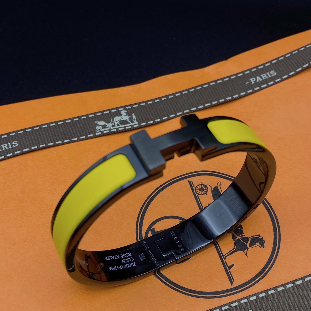 [Olivia JW]CLIC HM SO BLACK YELLOW BRACELET