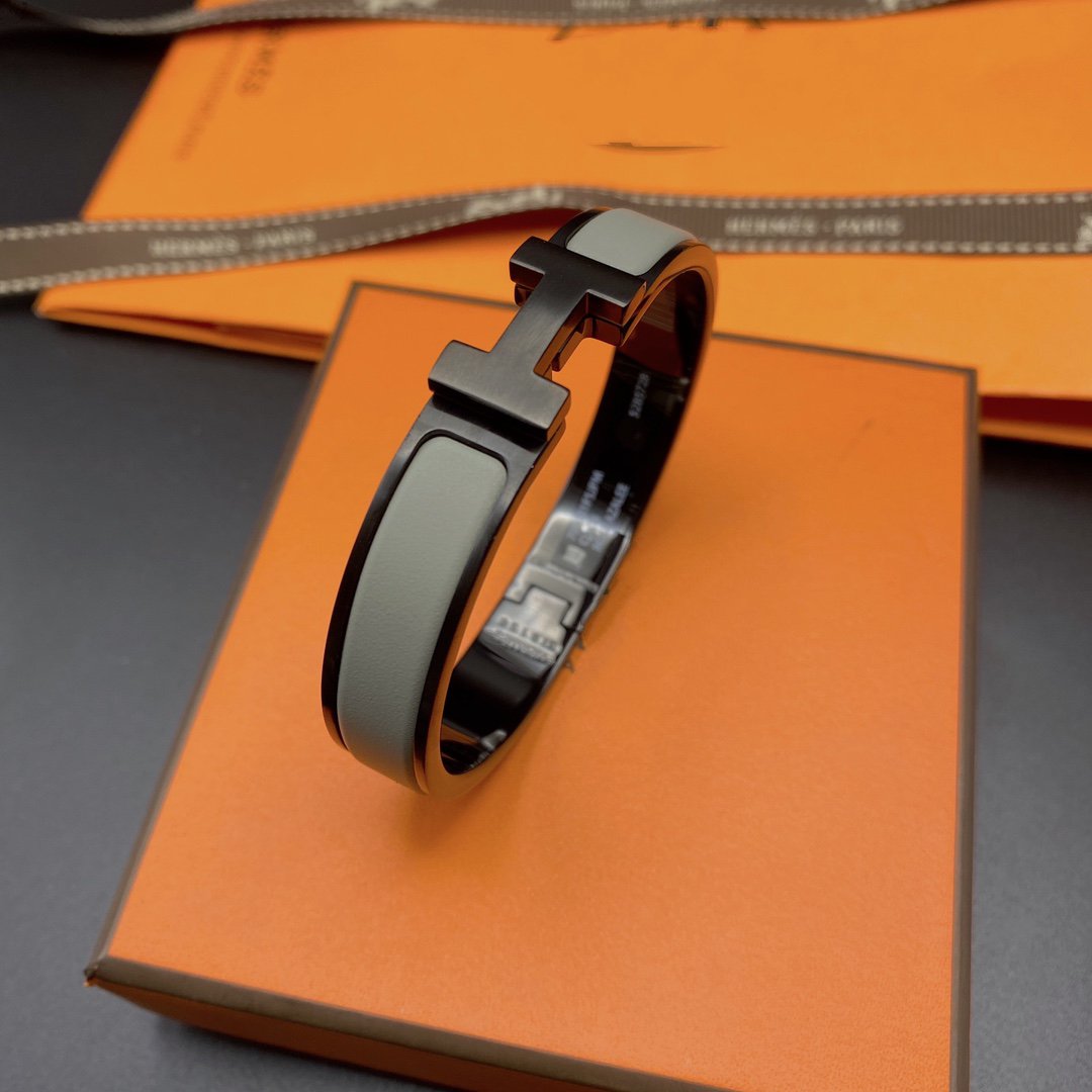[Olivia JW]CLIC HM SO BLACK GREY BRACELET