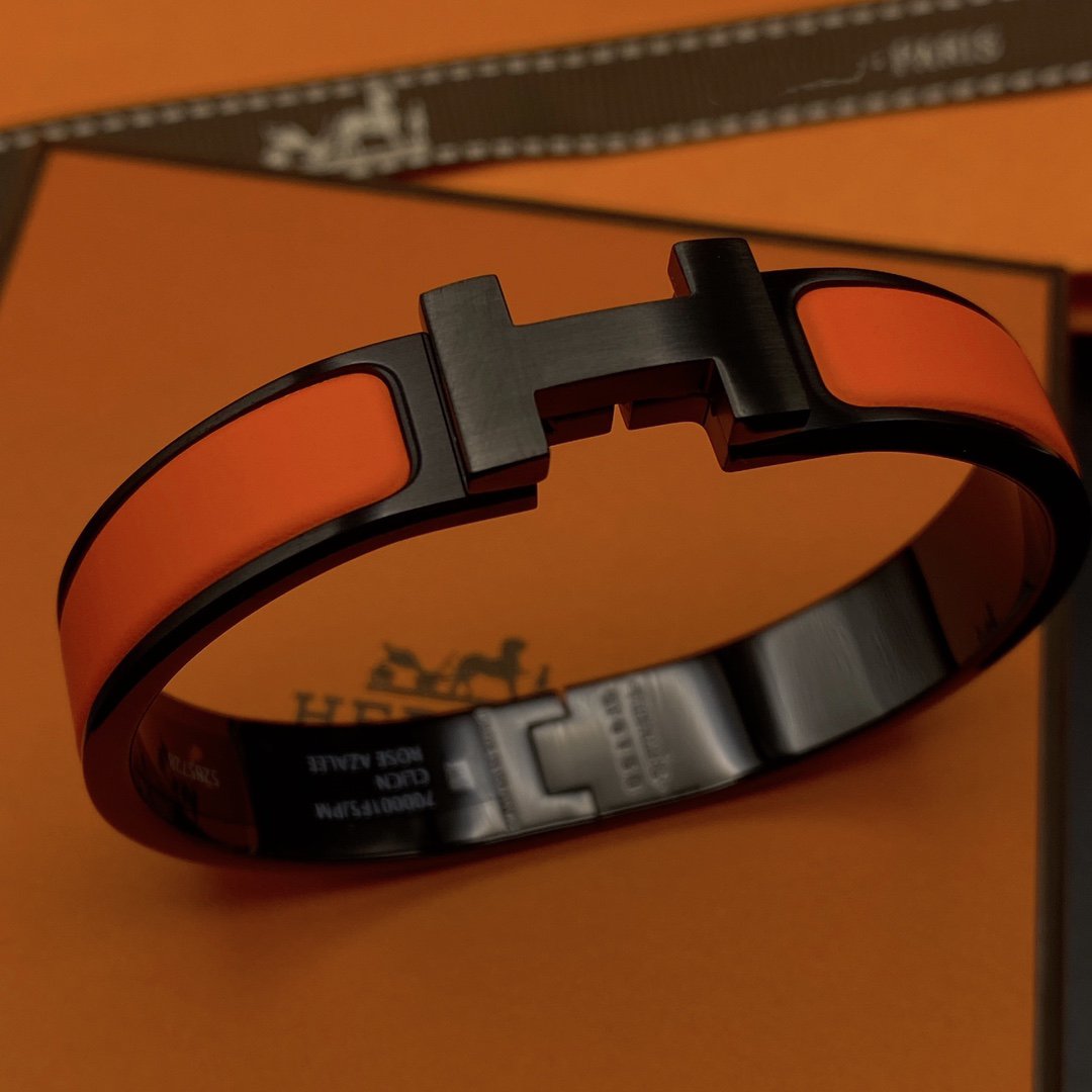 [Olivia JW]CLIC HM SO BLACK OREGAN BRACELET