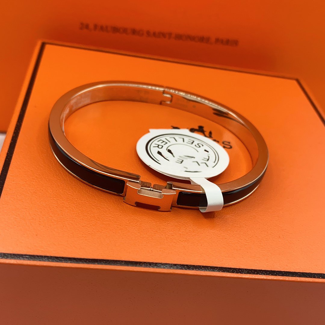 [Olivia JW]CLASSIC HM CLIC BLACK 8MM ENAMEL BRACELET