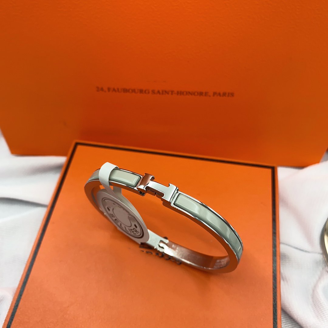 [Olivia JW]CLASSIC HM CLIC GREEN 8MM ENAMEL BRACELET