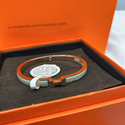 [Olivia JW]CLASSIC HM CLIC GREEN 8MM ENAMEL BRACELET